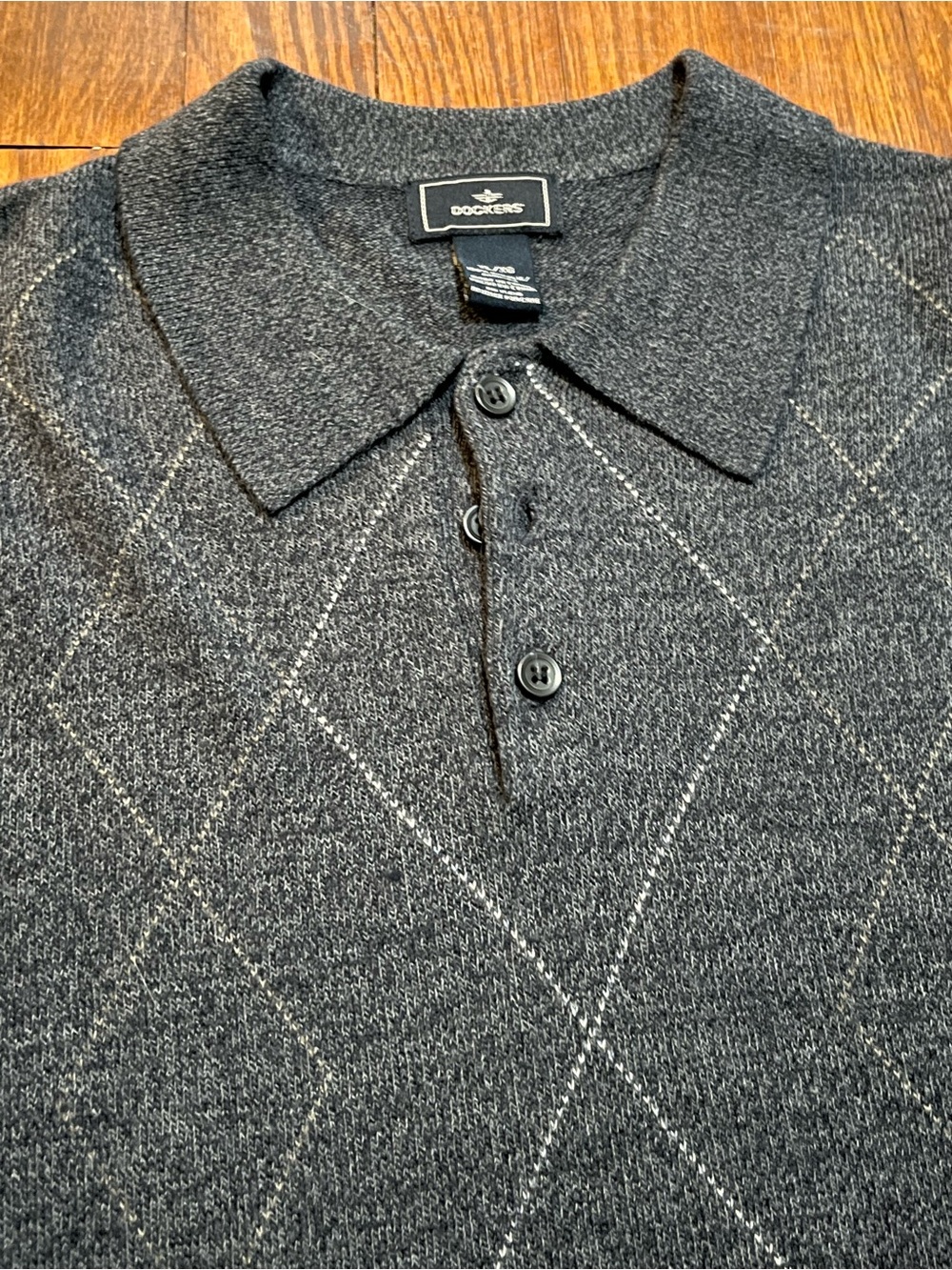 Dockers Men's Charcoal Navy V-Neck Argyle Polo Sweater
